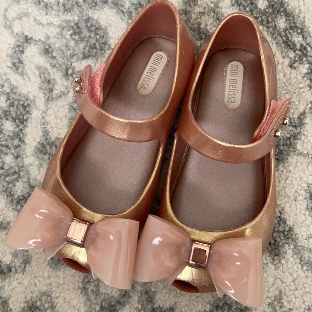 mini Melissa bow